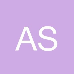 Meet your Posher, Amélie b.